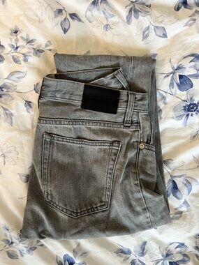 Everlane Charcoal Gray Denim Jeans with Floral Lining